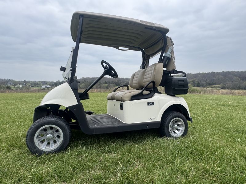 2023 Ezgo RXV